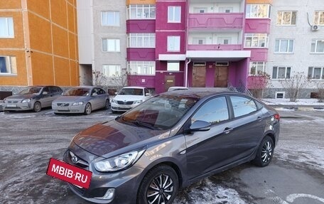 Hyundai Solaris II рестайлинг, 2014 год, 890 000 рублей, 2 фотография