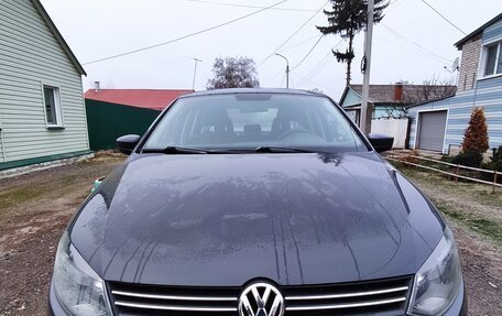 Volkswagen Polo VI (EU Market), 2013 год, 750 000 рублей, 2 фотография