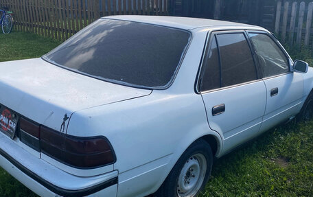 Toyota Corona VIII (T170), 1989 год, 75 000 рублей, 5 фотография