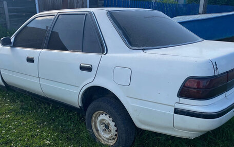 Toyota Corona VIII (T170), 1989 год, 75 000 рублей, 4 фотография