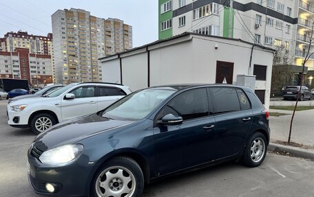 Volkswagen Golf VI, 2010 год, 866 000 рублей, 1 фотография