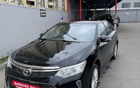 Toyota Camry, 2015 год, 2 490 000 рублей, 4 фотография