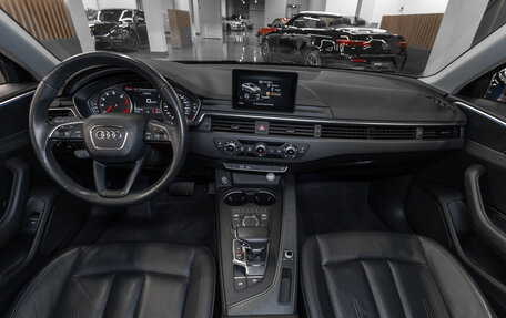 Audi A4, 2017 год, 2 440 000 рублей, 9 фотография