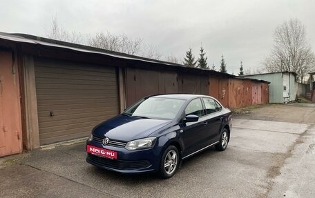 Volkswagen Polo VI (EU Market), 2011 год, 655 000 рублей, 3 фотография