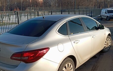 Opel Astra J, 2014 год, 975 000 рублей, 5 фотография