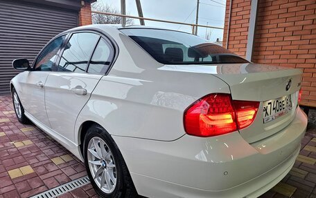 BMW 3 серия, 2011 год, 1 550 000 рублей, 5 фотография