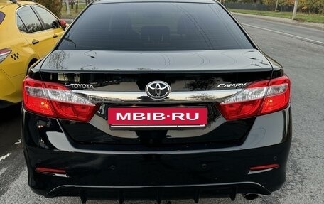 Toyota Camry, 2012 год, 2 250 000 рублей, 5 фотография