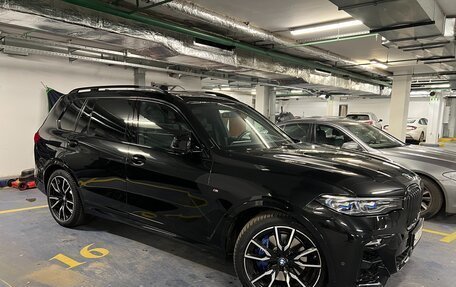 BMW X7, 2022 год, 12 000 000 рублей, 2 фотография