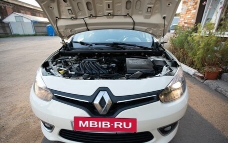 Renault Fluence I, 2013 год, 900 000 рублей, 2 фотография