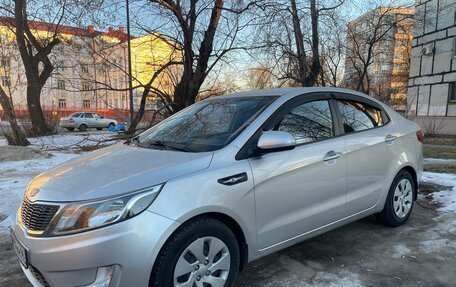 KIA Rio III рестайлинг, 2012 год, 900 000 рублей, 5 фотография