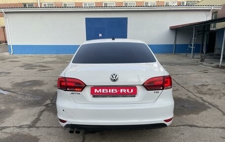 Volkswagen Jetta VI, 2014 год, 750 000 рублей, 6 фотография