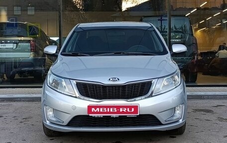 KIA Rio III рестайлинг, 2013 год, 957 000 рублей, 2 фотография