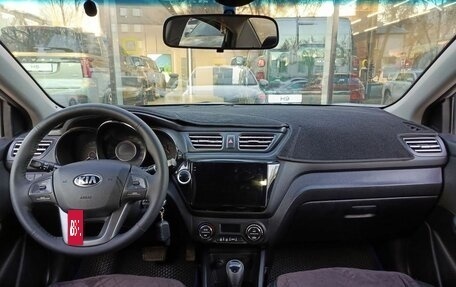 KIA Rio III рестайлинг, 2013 год, 957 000 рублей, 12 фотография