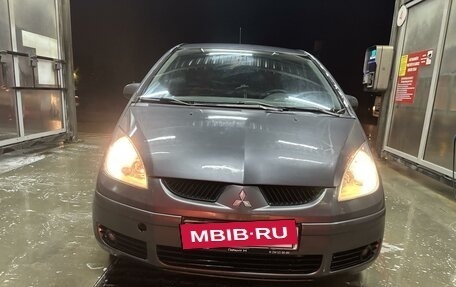 Mitsubishi Colt VI рестайлинг, 2006 год, 500 000 рублей, 2 фотография