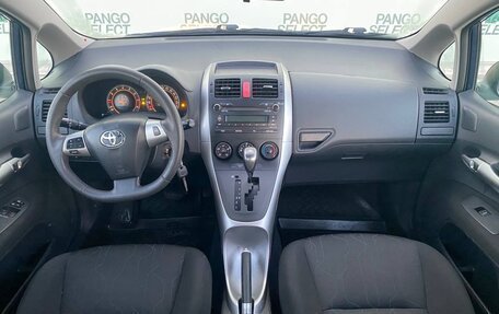 Toyota Auris II, 2012 год, 990 000 рублей, 12 фотография