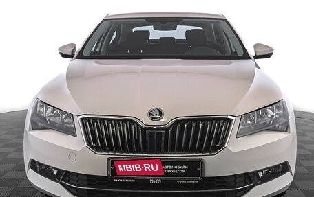 Skoda Superb III рестайлинг, 2017 год, 2 265 000 рублей, 2 фотография