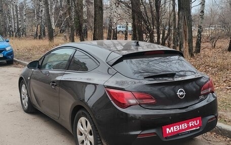 Opel Astra J, 2014 год, 800 000 рублей, 2 фотография