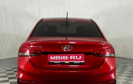 Hyundai Solaris II рестайлинг, 2018 год, 1 375 000 рублей, 6 фотография