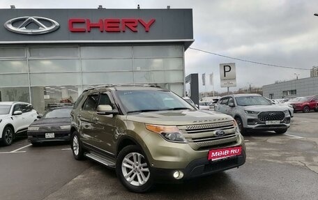 Ford Explorer VI, 2013 год, 1 780 000 рублей, 3 фотография