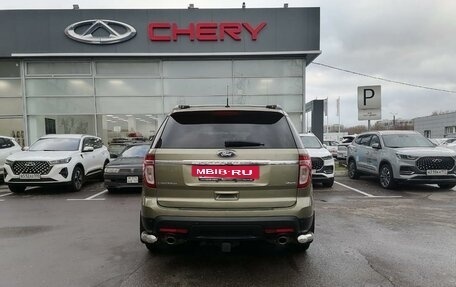 Ford Explorer VI, 2013 год, 1 780 000 рублей, 6 фотография