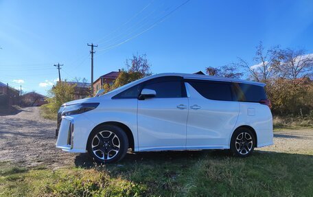 Toyota Alphard III, 2020 год, 5 200 000 рублей, 10 фотография