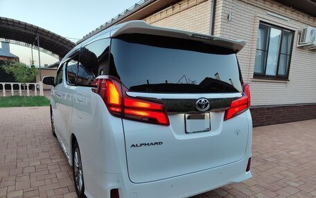 Toyota Alphard III, 2020 год, 5 200 000 рублей, 18 фотография