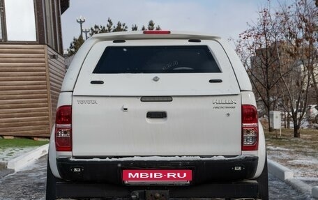 Toyota Hilux VII, 2013 год, 3 700 000 рублей, 2 фотография