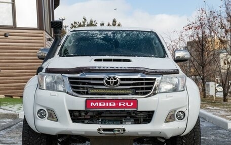 Toyota Hilux VII, 2013 год, 3 700 000 рублей, 1 фотография