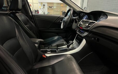 Honda Accord IX рестайлинг, 2013 год, 1 549 000 рублей, 11 фотография