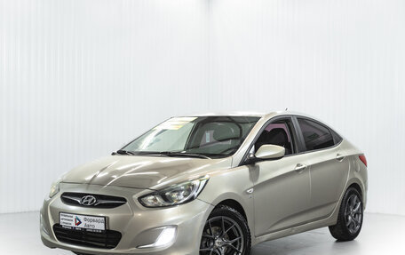 Hyundai Solaris II рестайлинг, 2013 год, 700 000 рублей, 3 фотография