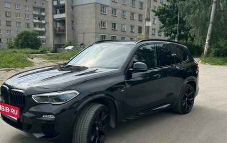 BMW X5, 2019 год, 4 500 000 рублей, 3 фотография