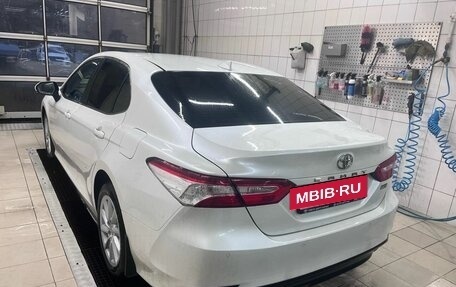 Toyota Camry, 2021 год, 2 849 000 рублей, 5 фотография