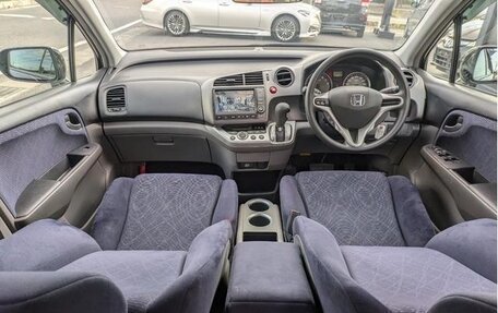 Honda Stream II, 2014 год, 900 000 рублей, 7 фотография