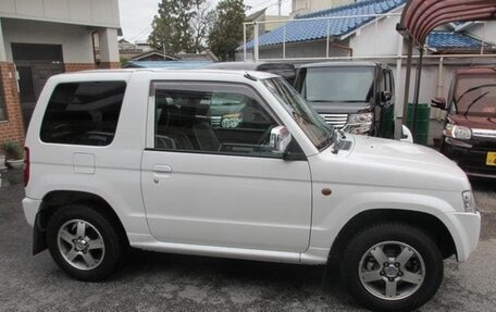 Mitsubishi Pajero Mini II, 2010 год, 610 000 рублей, 2 фотография