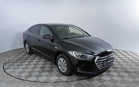 Hyundai Elantra VI рестайлинг, 2018 год, 1 700 000 рублей, 3 фотография