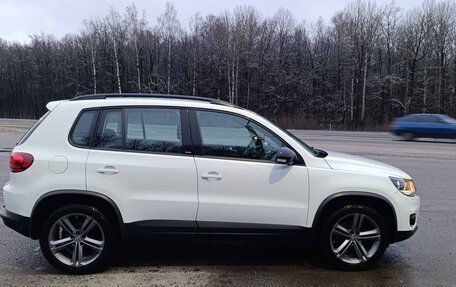 Volkswagen Tiguan I, 2016 год, 1 650 000 рублей, 2 фотография