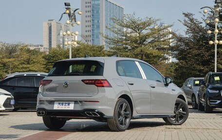 Volkswagen Golf VIII, 2024 год, 3 450 000 рублей, 7 фотография