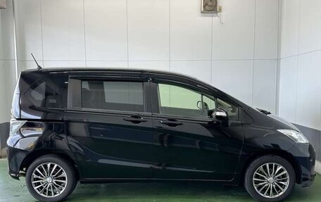 Honda Freed II, 2016 год, 1 385 000 рублей, 4 фотография