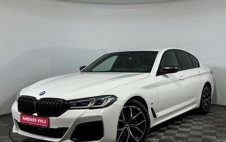 BMW 5 серия, 2020 год, 5 998 000 рублей, 1 фотография