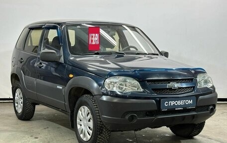 Chevrolet Niva I рестайлинг, 2011 год, 512 000 рублей, 3 фотография