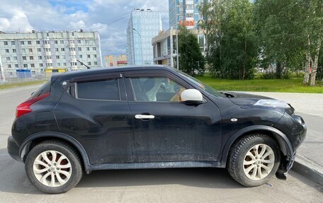 Nissan Juke II, 2012 год, 900 000 рублей, 4 фотография