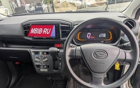 Daihatsu Mira e:S I рестайлинг, 2012 год, 588 488 рублей, 9 фотография