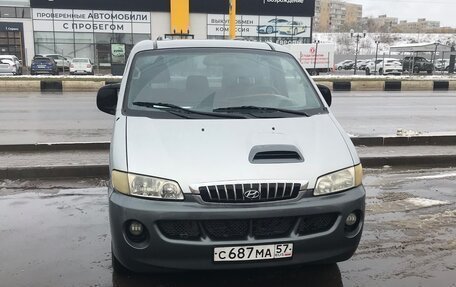 Hyundai Starex I рестайлинг, 2003 год, 590 000 рублей, 1 фотография