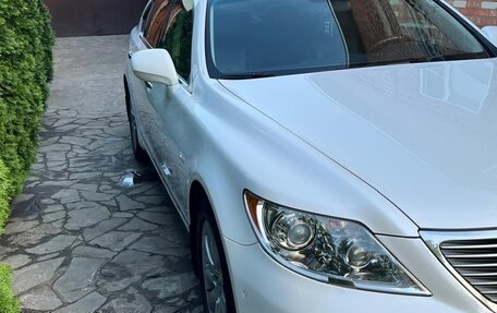 Lexus LS IV, 2008 год, 2 370 000 рублей, 10 фотография