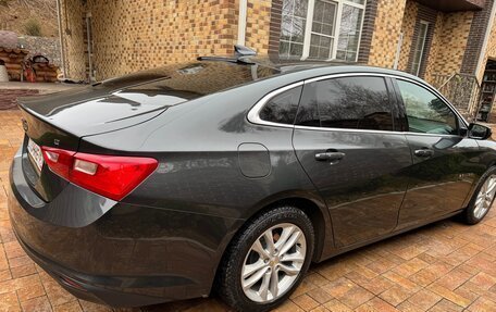 Chevrolet Malibu IX, 2018 год, 1 350 000 рублей, 23 фотография