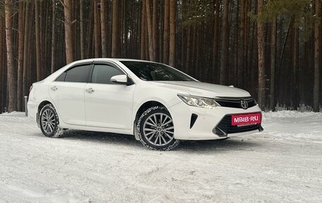 Toyota Camry, 2016 год, 2 429 000 рублей, 11 фотография