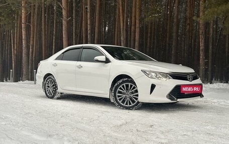 Toyota Camry, 2016 год, 2 429 000 рублей, 13 фотография