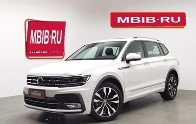 Volkswagen Tiguan II, 2021 год, 3 150 000 рублей, 1 фотография