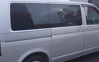 Volkswagen Caravelle T5, 2008 год, 1 750 000 рублей, 1 фотография