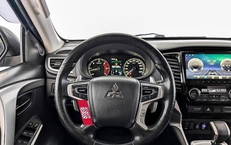 Mitsubishi Pajero Sport III рестайлинг, 2019 год, 2 780 000 рублей, 21 фотография